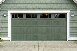 Expert Garage Doors  Kirkland, WA 425-274-2997 - residential-side